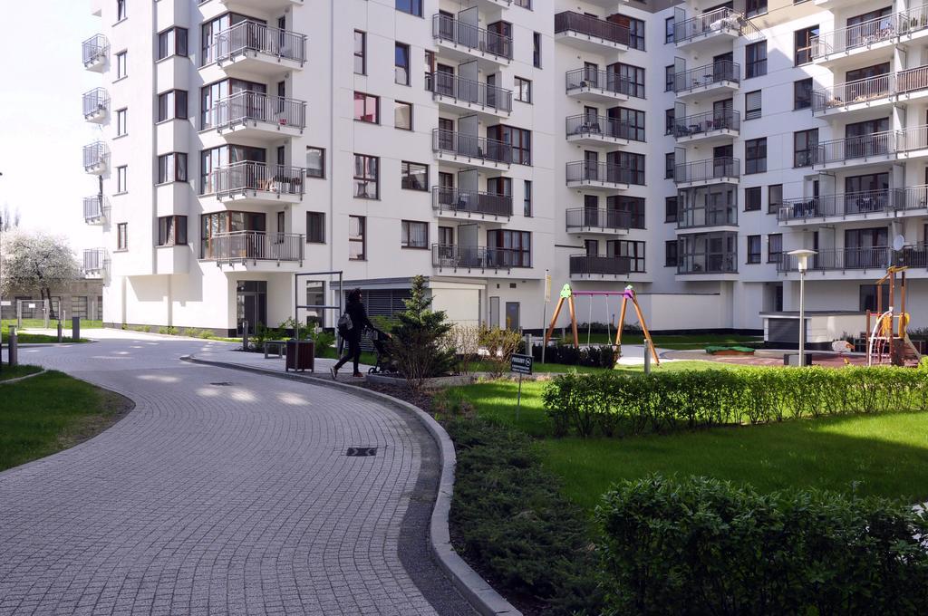 Prudentia Apartments Wola Varşovia Exterior foto